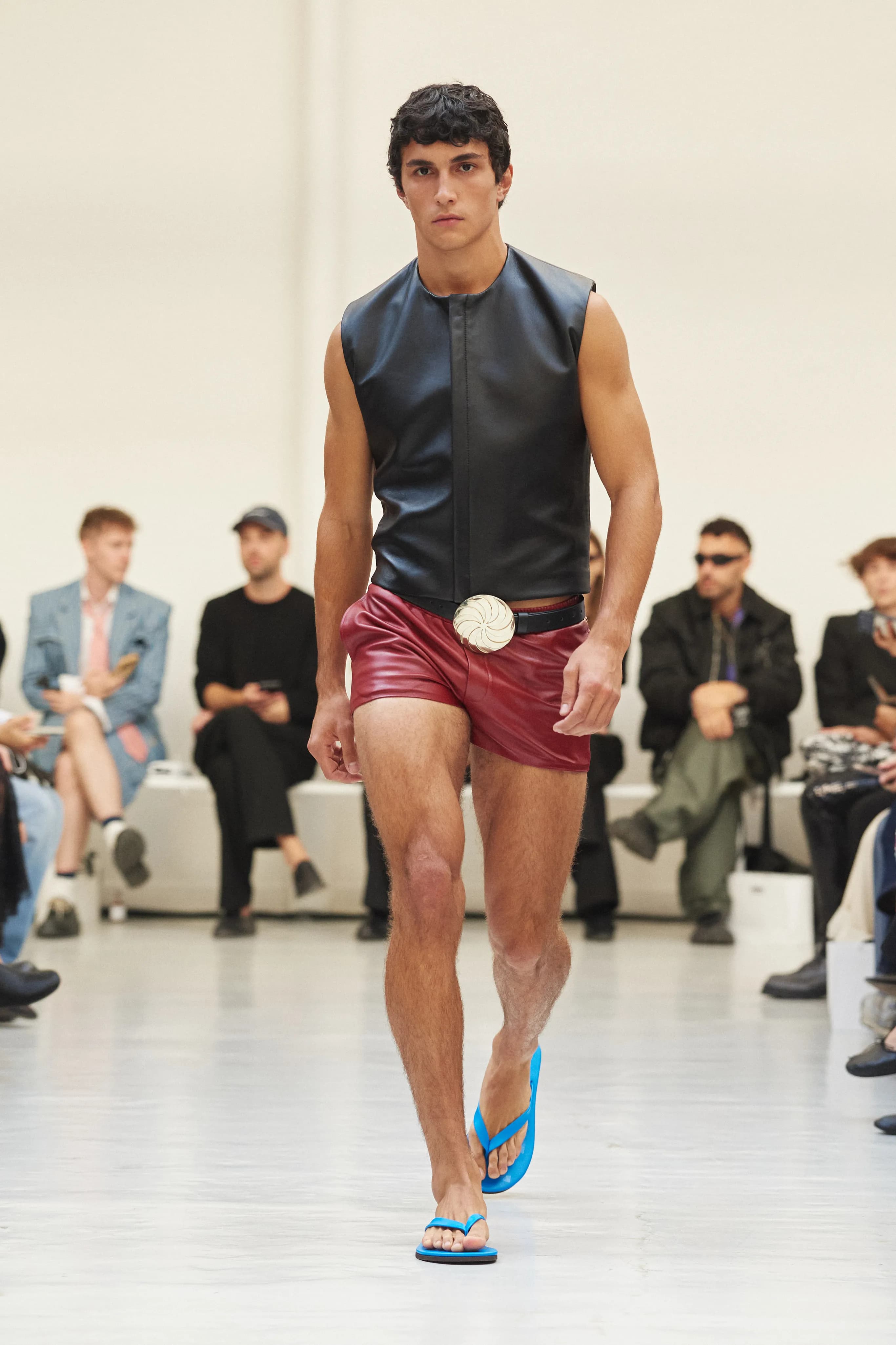 Spring Summer 2027 37