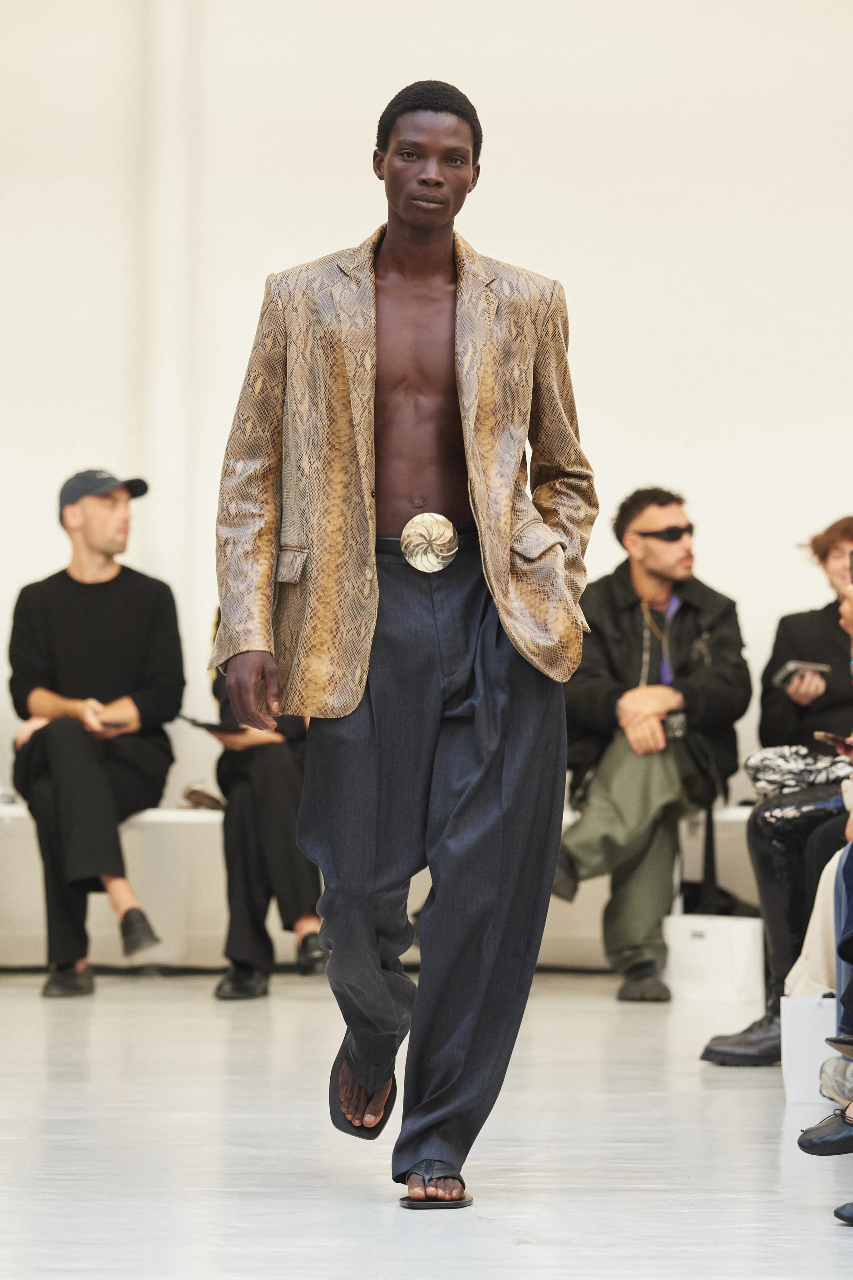 Spring Summer 2027 40