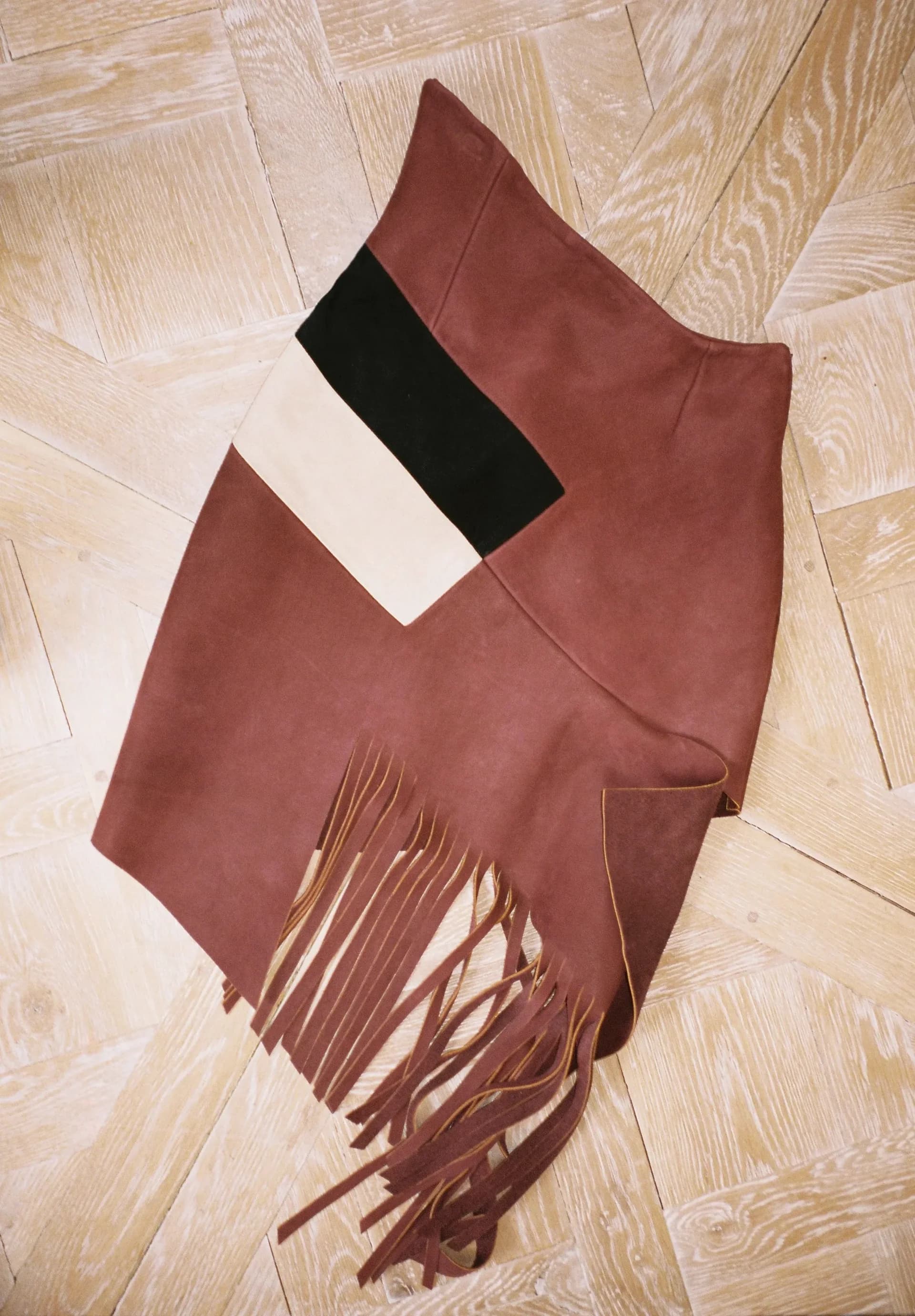 Fall Winter 2019 — image 4.3