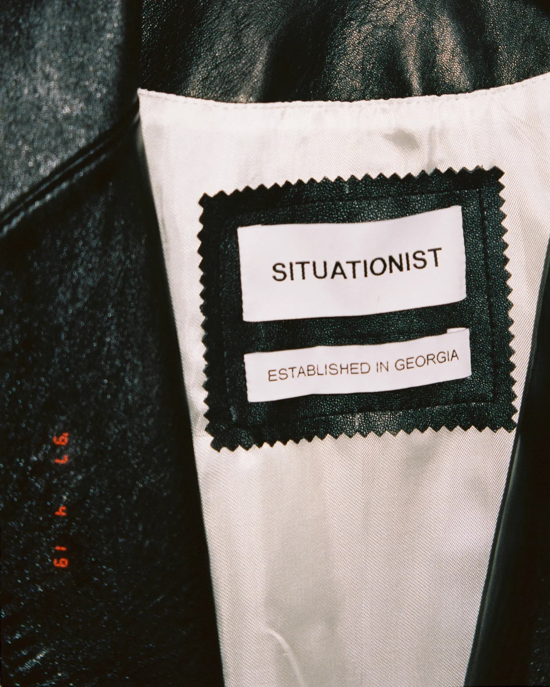 Fall Winter 2019 — image 7.3
