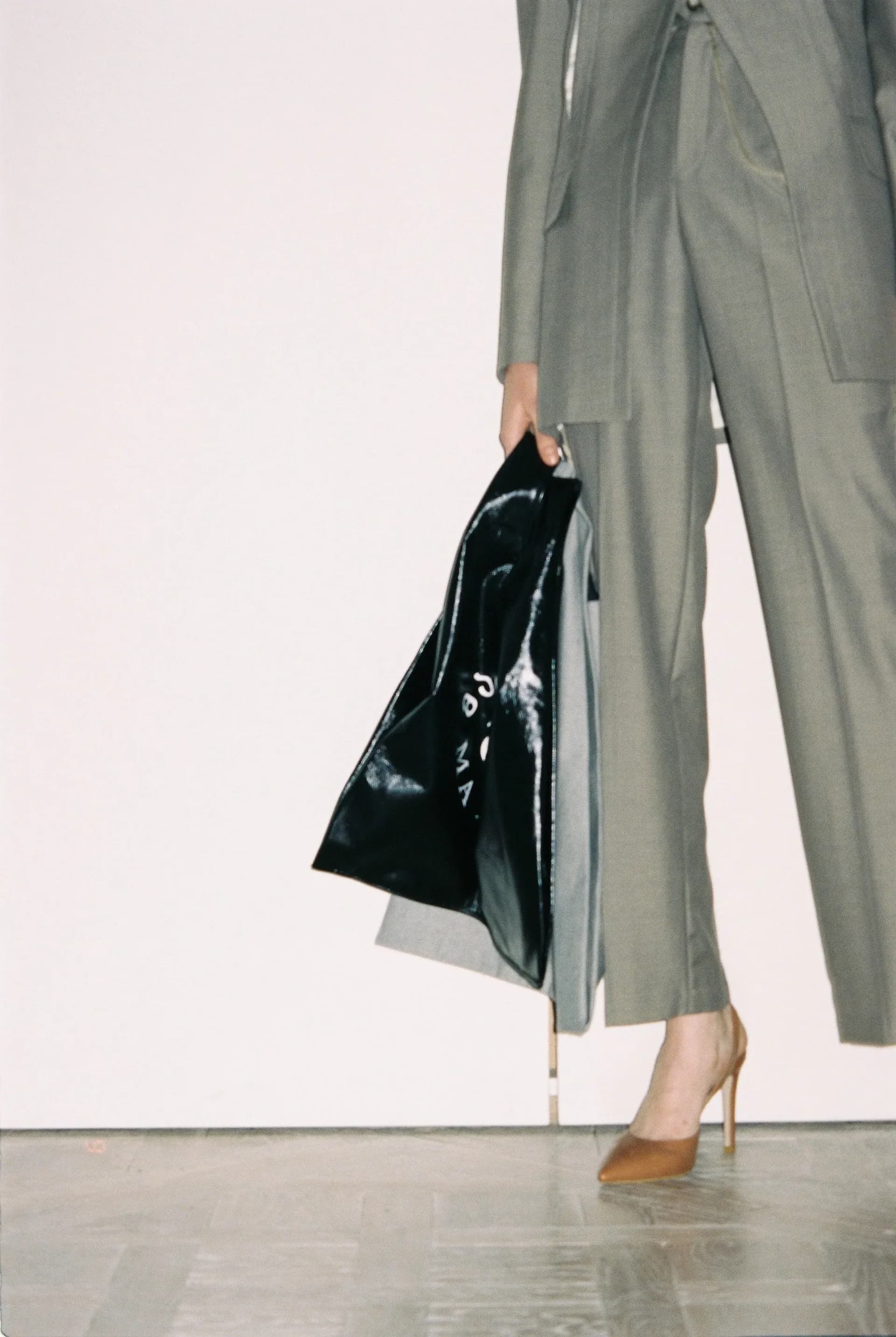 Fall Winter 2019 — image 10.4