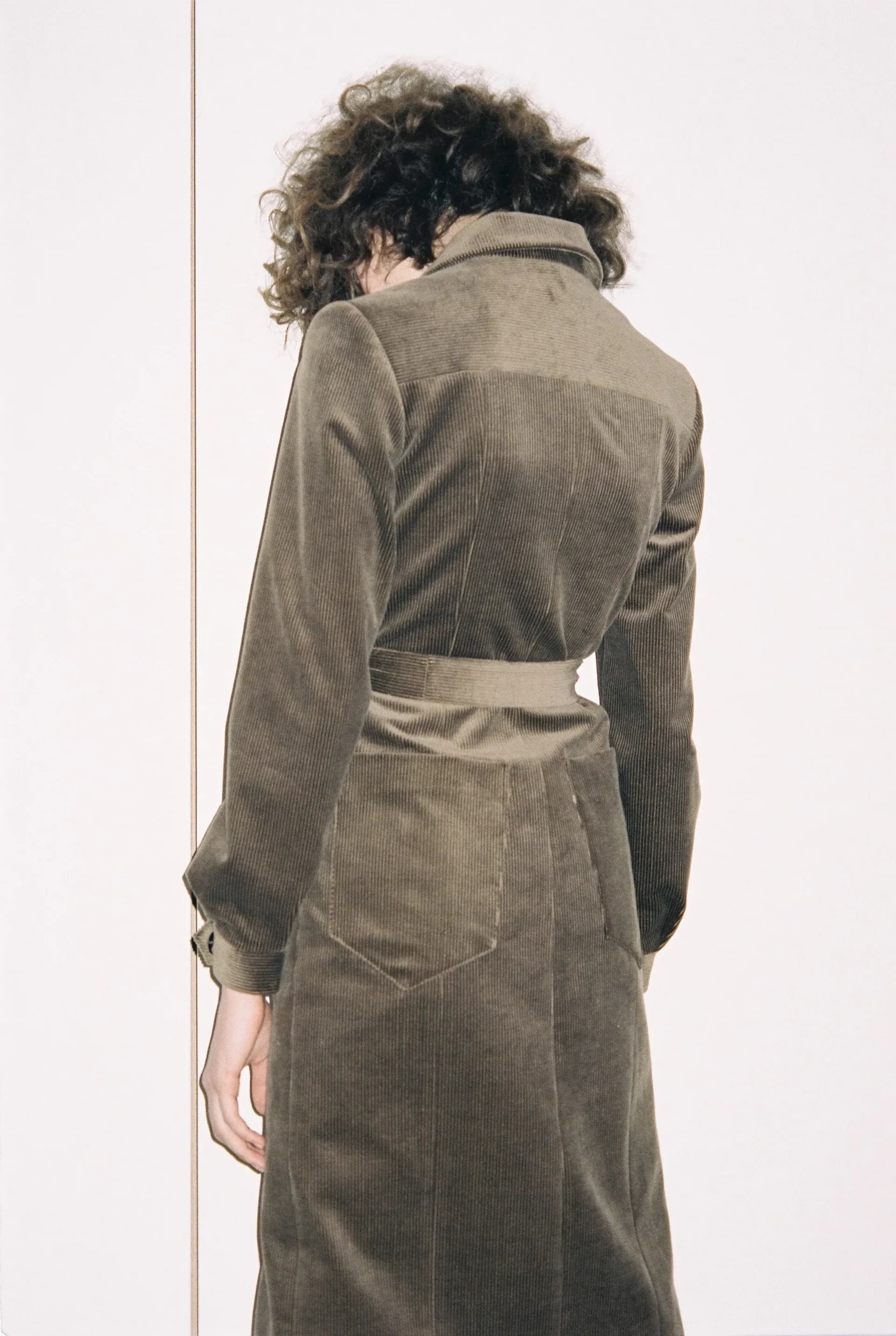 Fall Winter 2019 — image 13.1