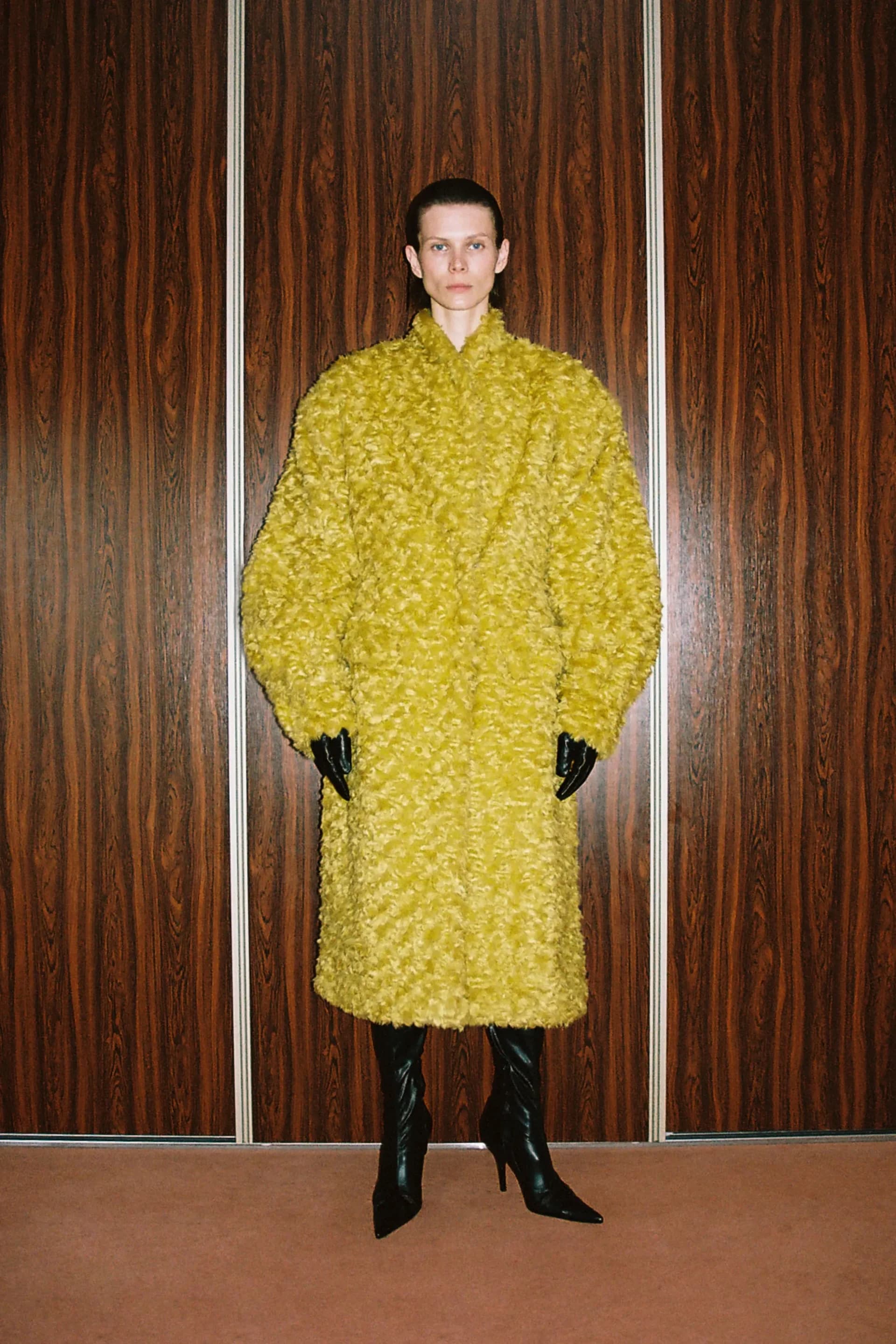 Fall Winter 2022 — image 6.1