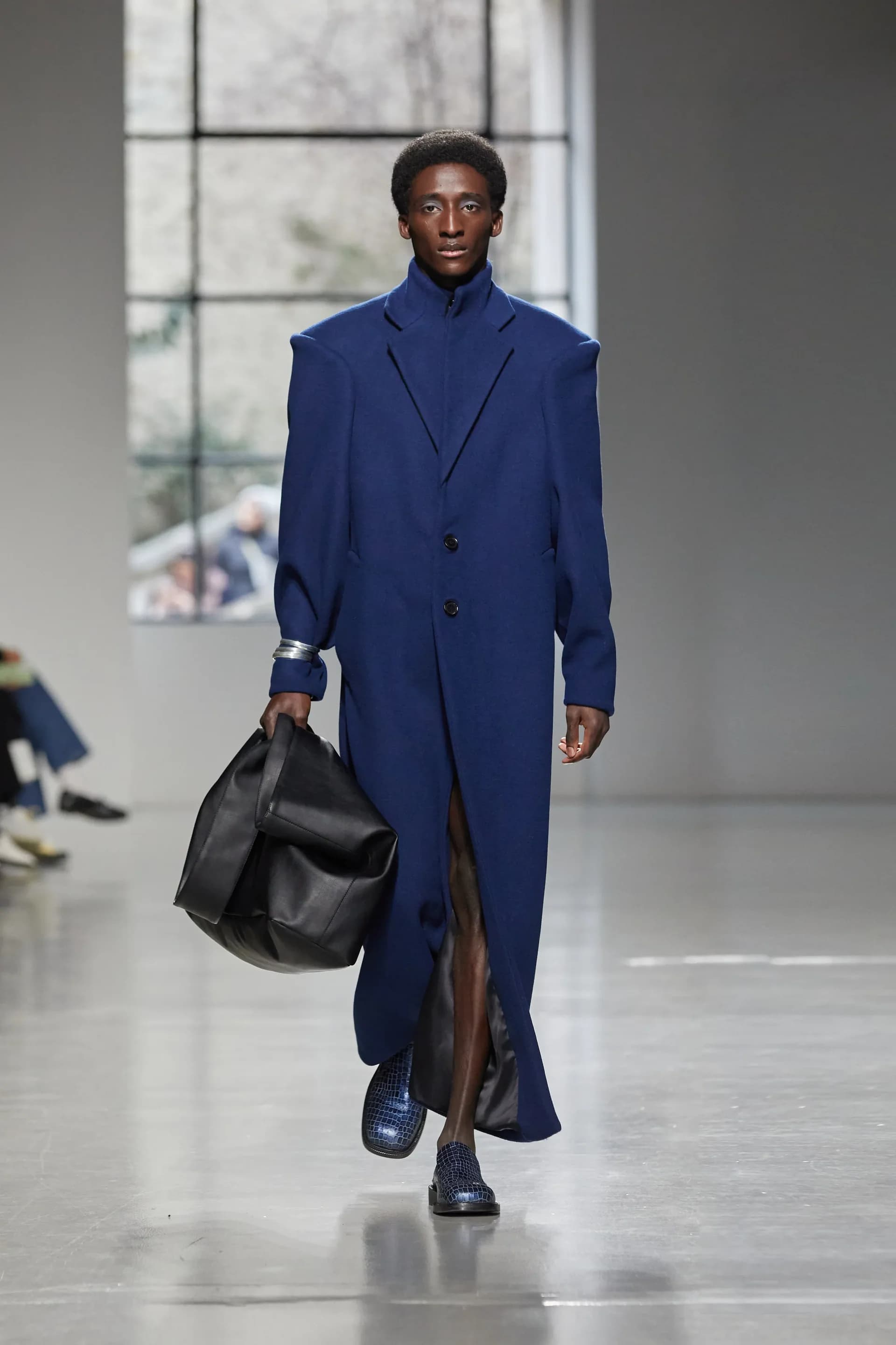 Fall Winter 2023 — image 3.1