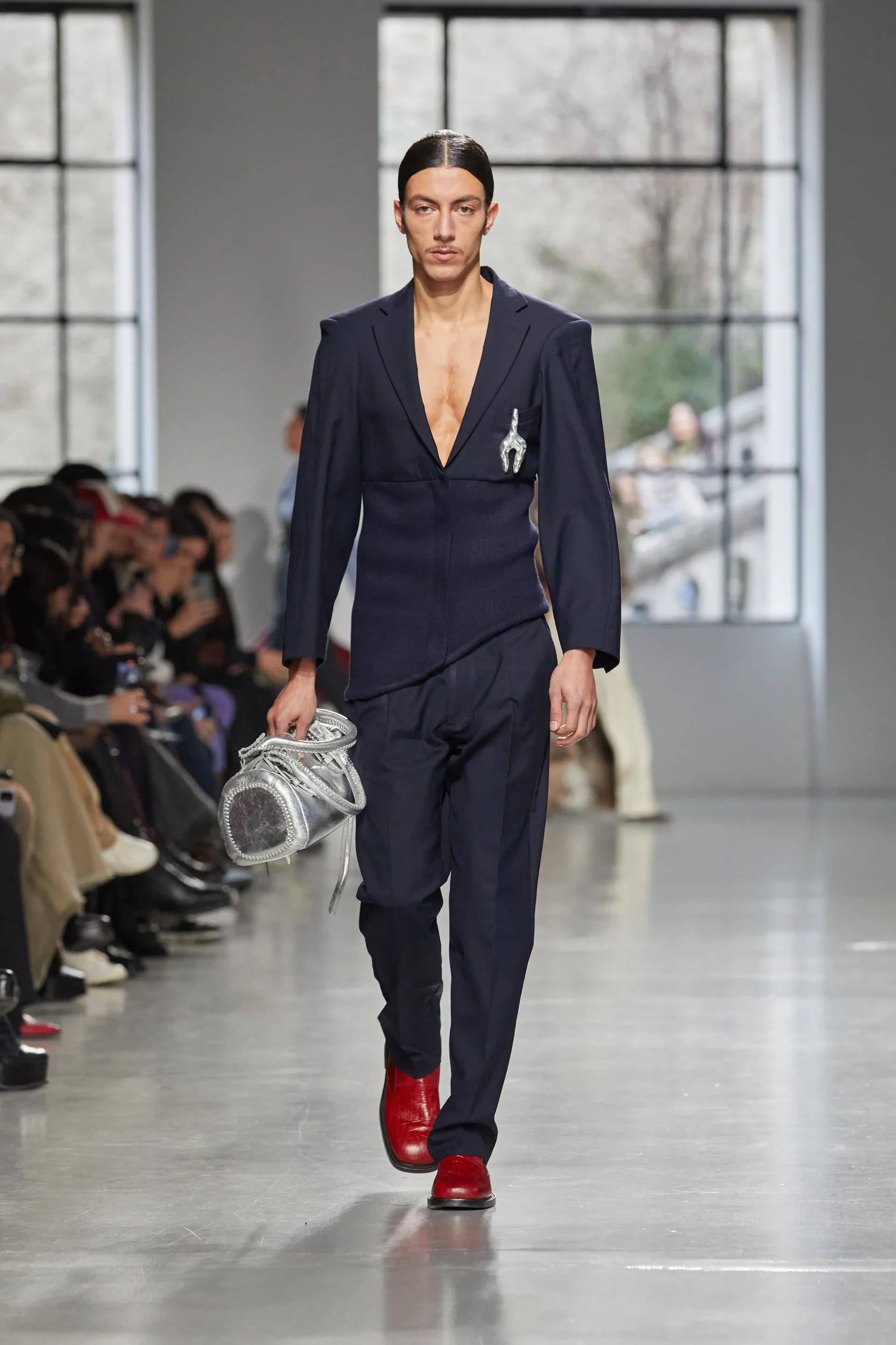 Fall Winter 2023 — image 4.2