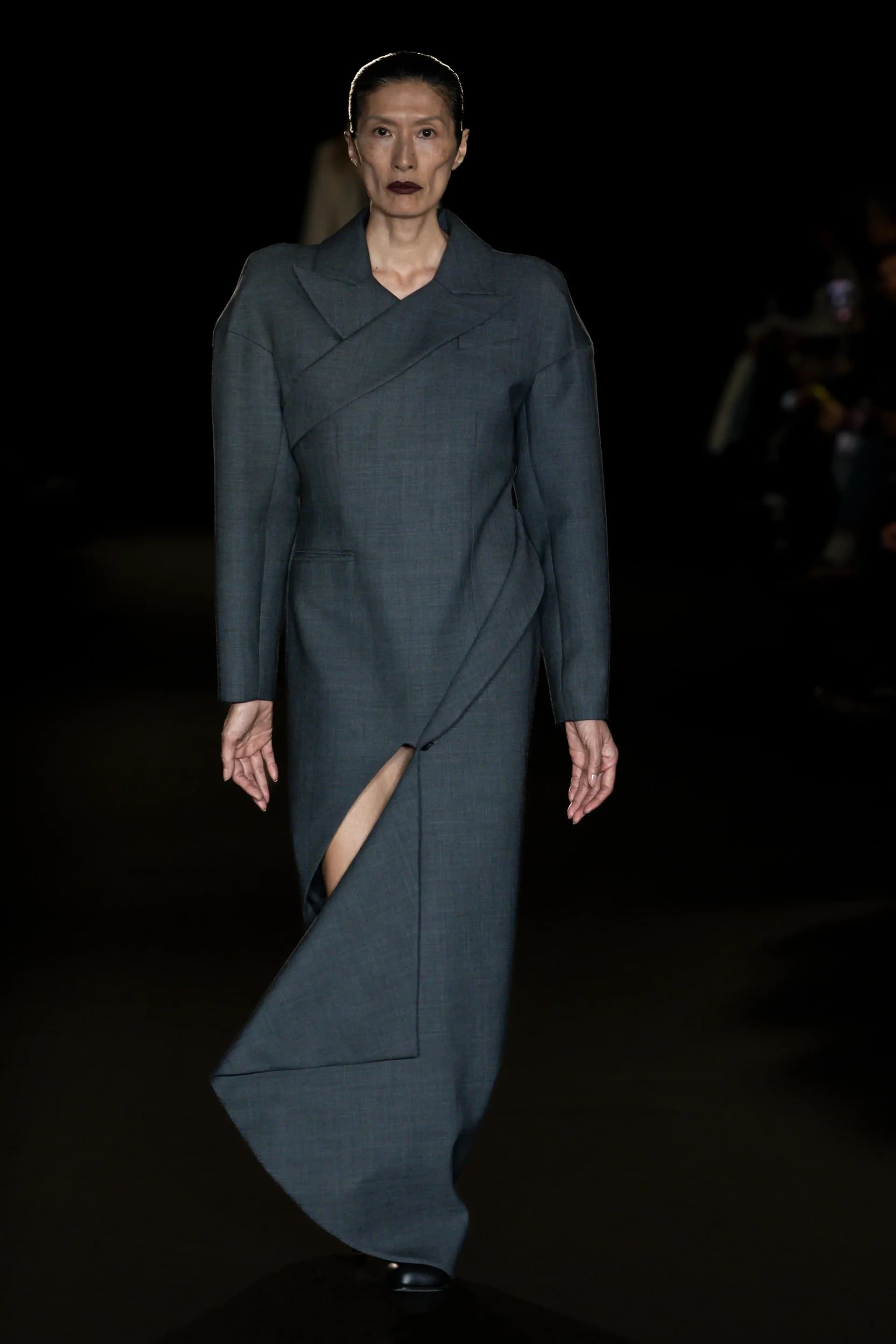 Fall Winter 2025 — image 3.2