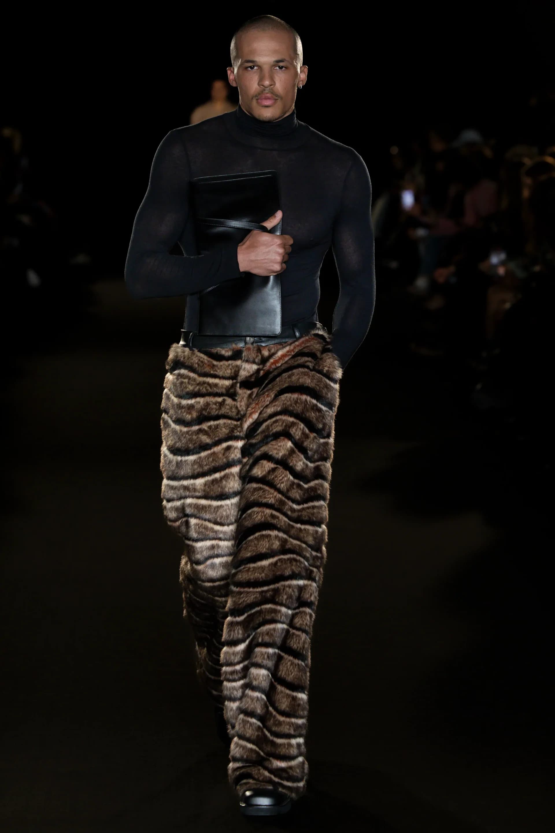 Fall Winter 2025 — image 6.1