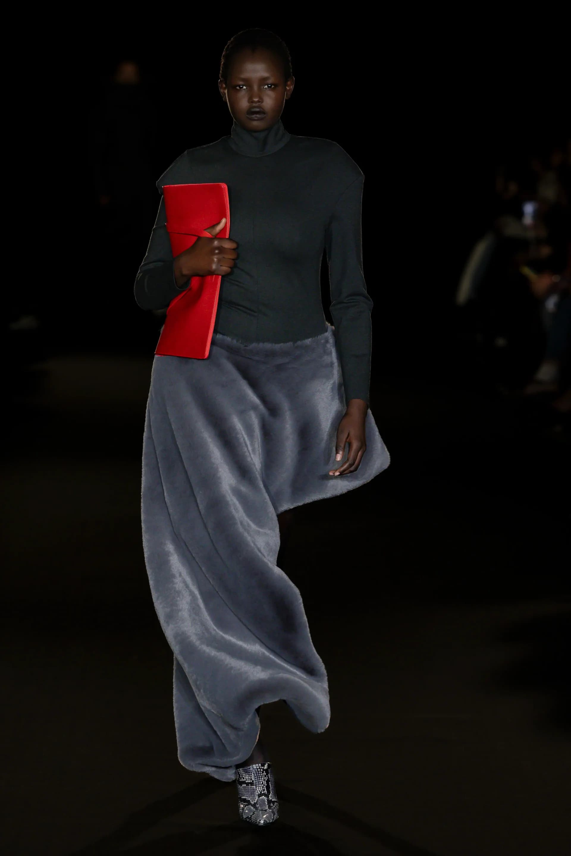 Fall Winter 2025 — image 7.3