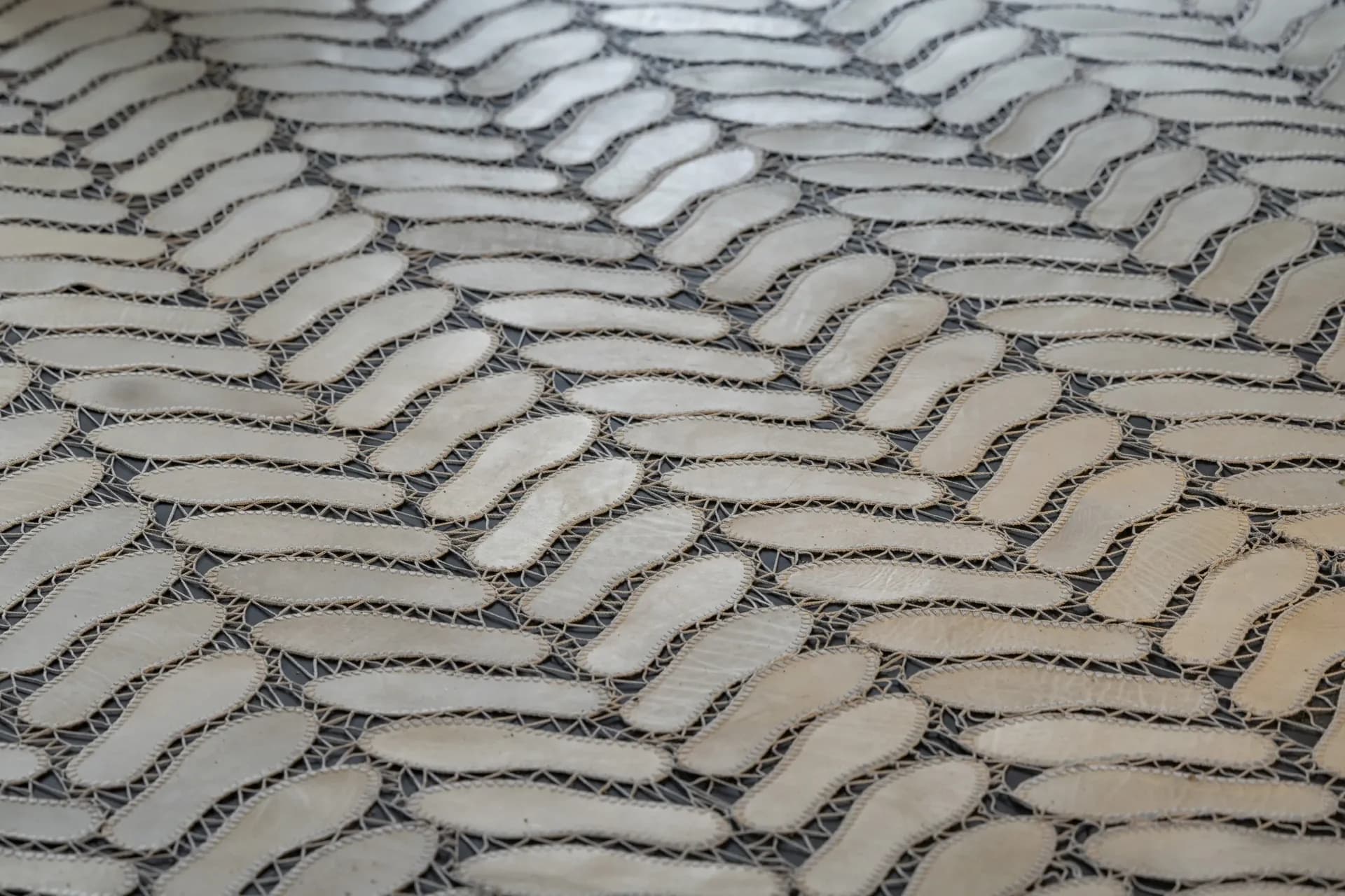 Hand Knitted Carpet — image 1.2