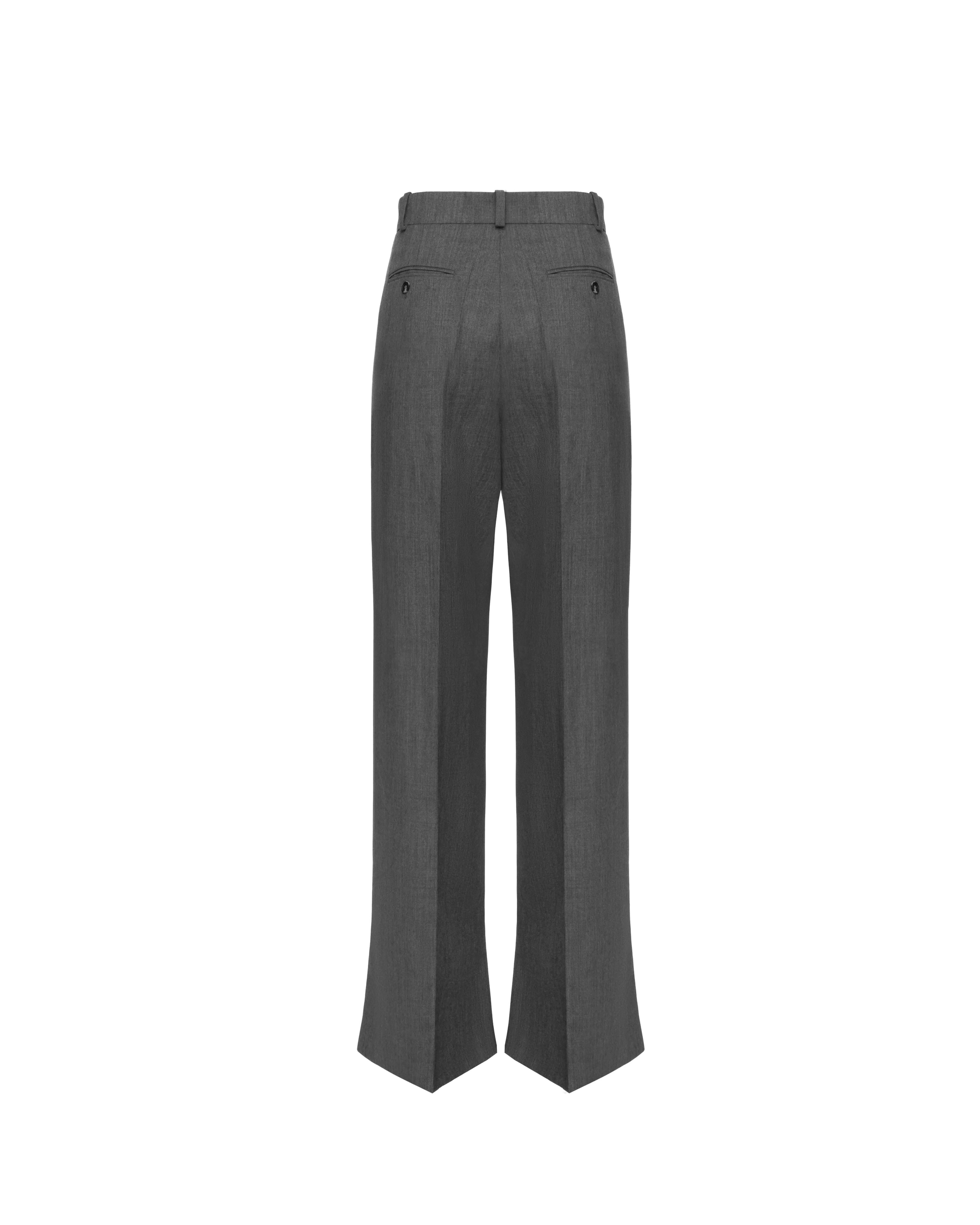 Wide leg pants in wool