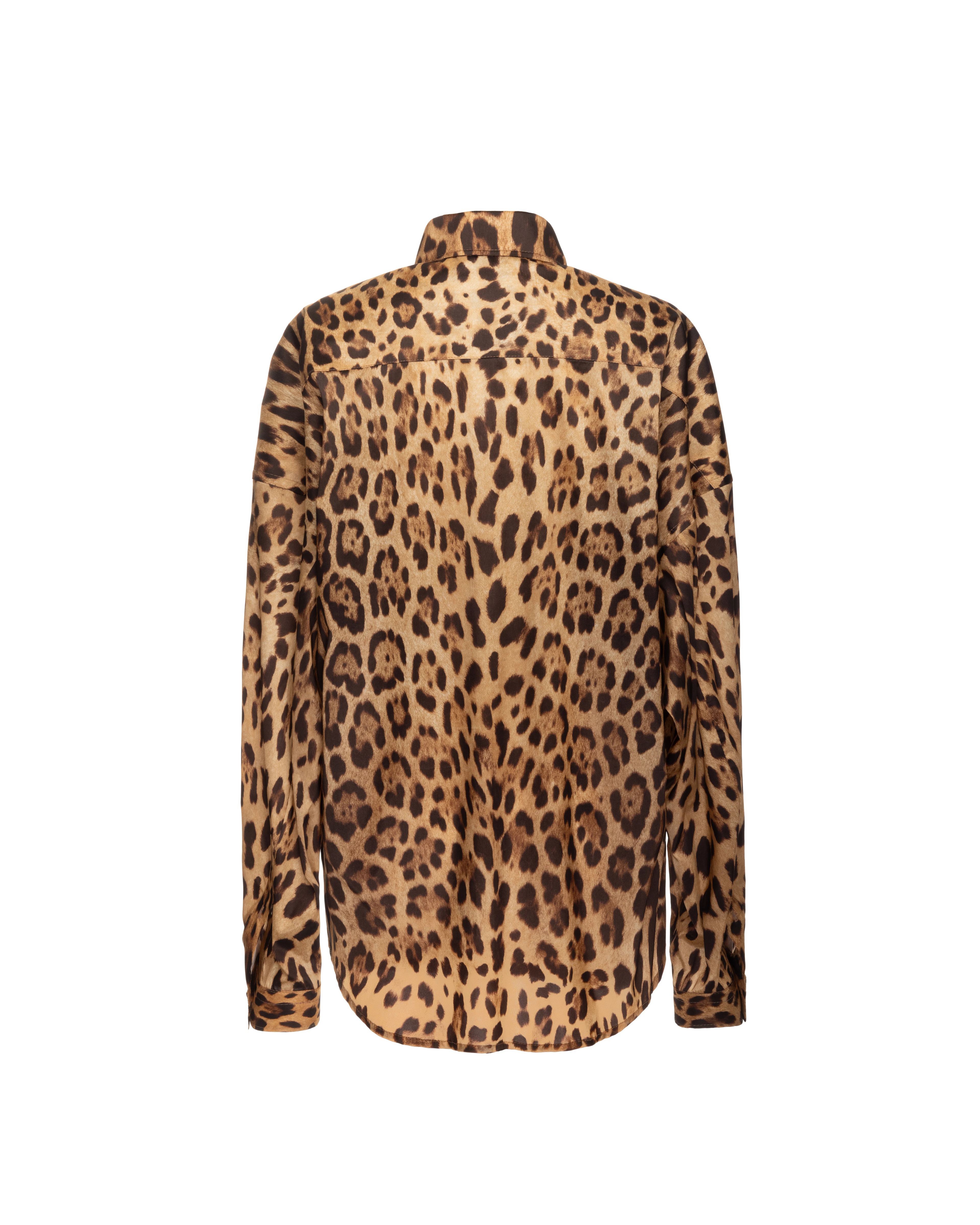 Button-down shirt in silk