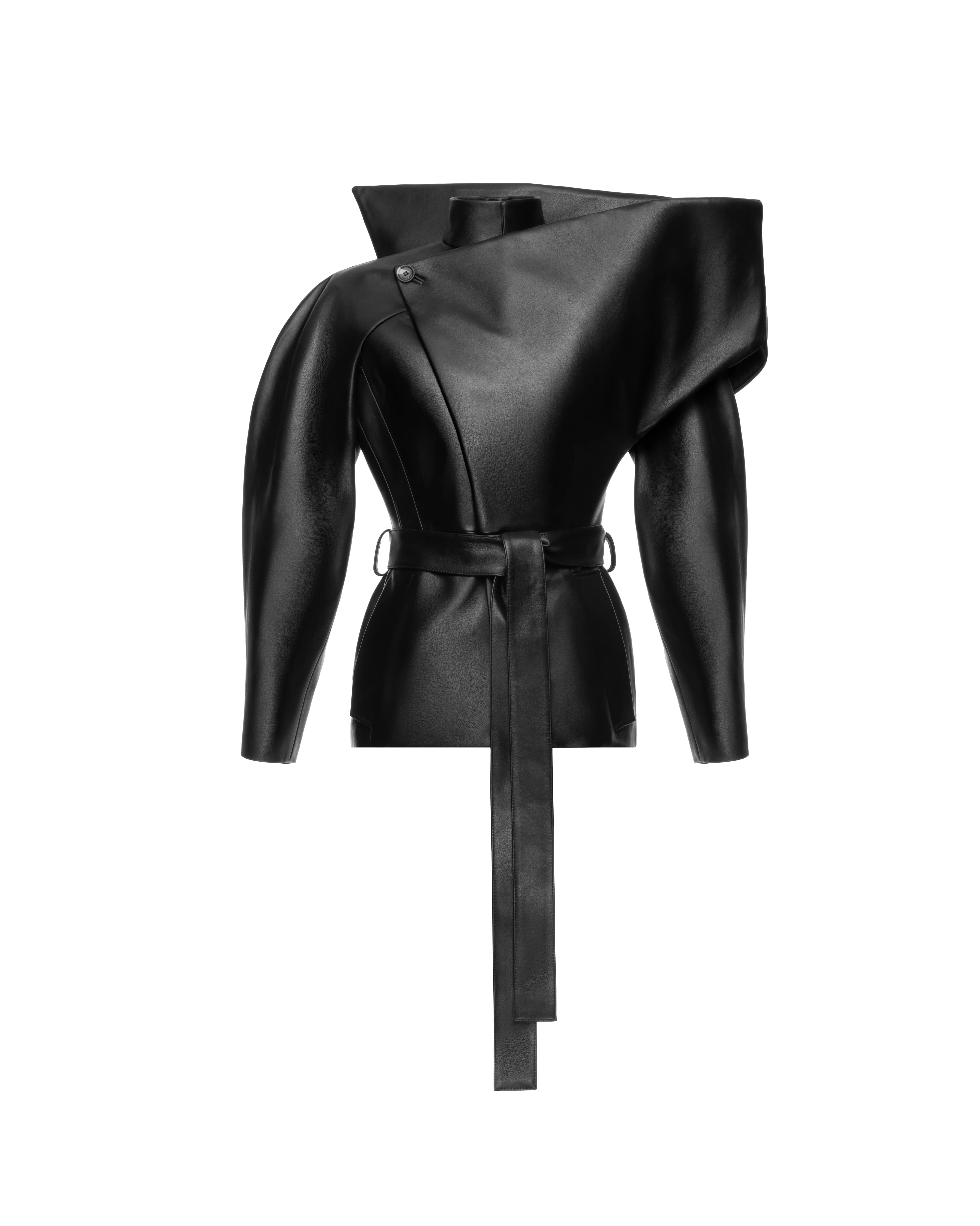 Sculpted jacket in leather